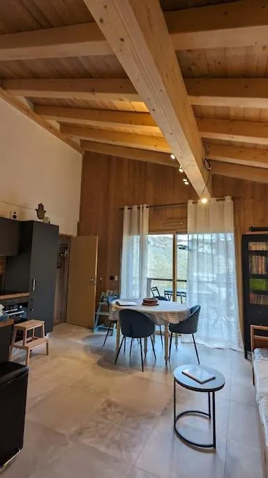 Apartment Appartement Ludotheque Familial Neuf A Combloux